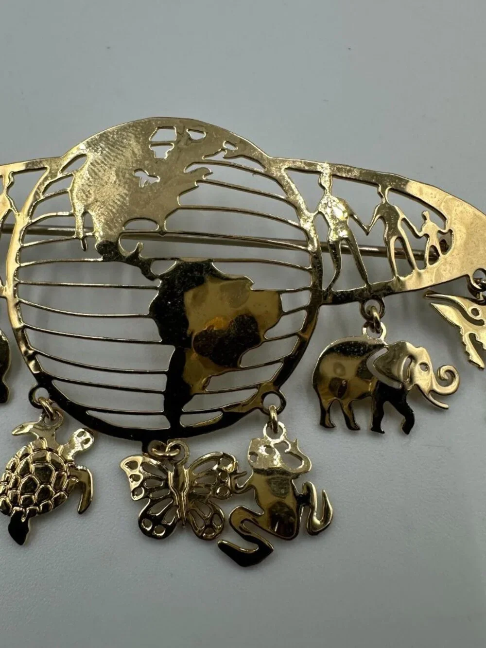 Vintage Wild Bryde Earth Brooch Gold Tone Animal Dangle Elephant Owl Turtle